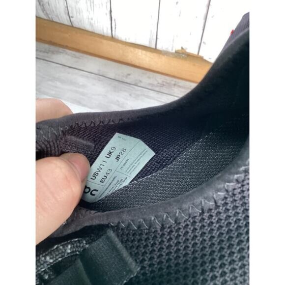 tropical y2k boho indie ON Running Cloudeasy Men's Sneaker Black Size 11 - Picture 3 of 3